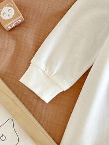 新生女宝宝休闲可爱卡通图案针织白色长袖连体衣 - 白色 - 查看 7