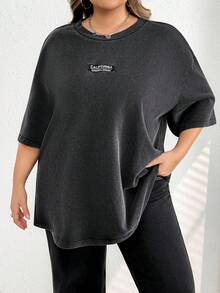 SHEIN CURVE+ Women's Plus Size Round Neck Short Sleeve Loose T-Shirt With Washed Snow Flake And Embroidery - Black - View 4
