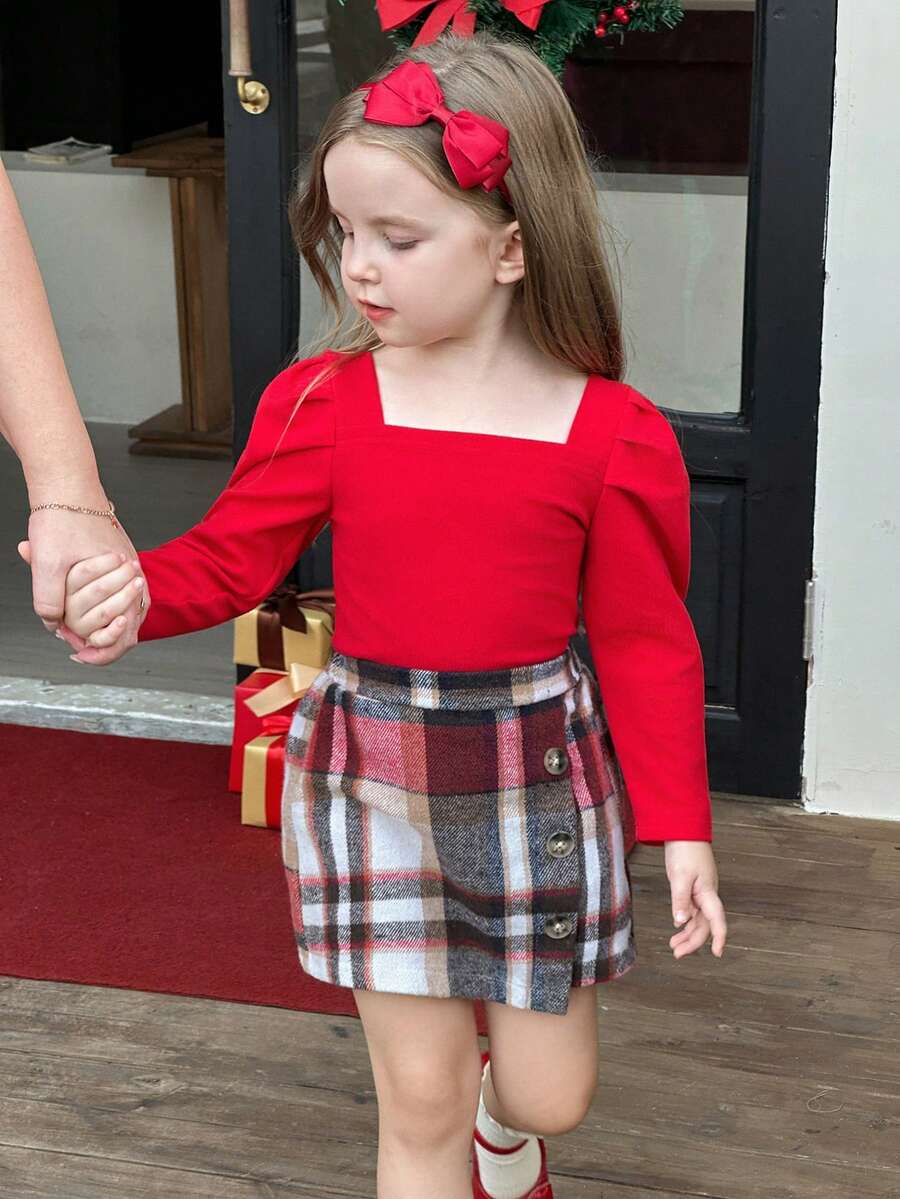 SHEIN Elladie kids 2 件套圣诞节年轻女孩休闲日常荷叶边肩部 T 恤上衣 + 经典红白格子不对称下摆裙装，时尚百搭，适合圣诞节和其他场合，秋冬季 - 紅色 - 查看 1