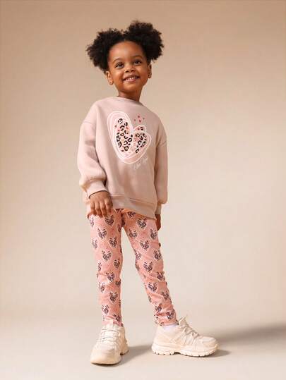 SUMWON Conjunto de sudadera con estampado de leopardo con corazón y mallas a juego para niñas con cuello redondo y manga larga, conjunto casual coordinado para vacaciones
