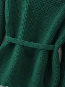 GlowEve CURVE Cardigan Rajut Musim Dingin Wanita Ukuran Besar, Sweater Kancing Depan Pas Badan Bergaya Sederhana Warna Polos - Dark Green - View 3