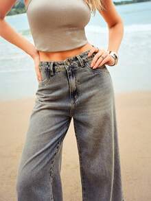 Daynim Calça Jeans Feminina Super Wide Leg Pantalona Cintura Alta Vintage - Lavagem Média - Visão 2