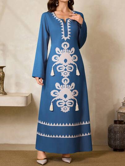 Al Najma Damklänning i arabisk stil med blommönster och fransar, V-ringning och långärmad