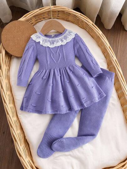 SHEIN Bộ 2 váy len họa tiết hoa viền ren màu tím dễ thương cho bé gái + quần legging len, mềm mại và thoải mái, thích hợp mặc hàng ngày, đi chơi, du lịch, nghỉ mát, ở nhà, nhà trẻ, giờ chơi, mùa thu/đông, giáng sinh, trở lại trường, tiệc tùng, đa năng