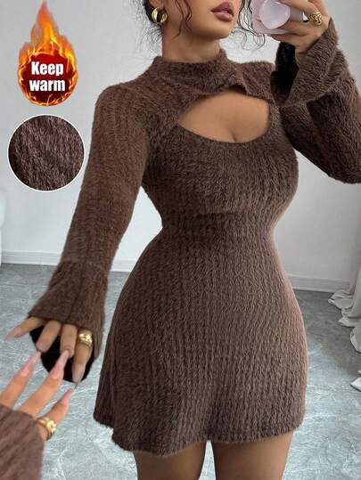 Modelyn 大码高领镂空针织喇叭袖收腰连衣裙