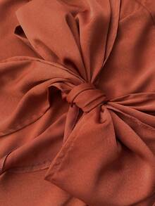 Maweii Quần dài thiết kế xoắn satin trơn màu thanh lịch cỡ lớn dành cho nữ, phù hợp cho mùa thu - màu nâu - Xem 7