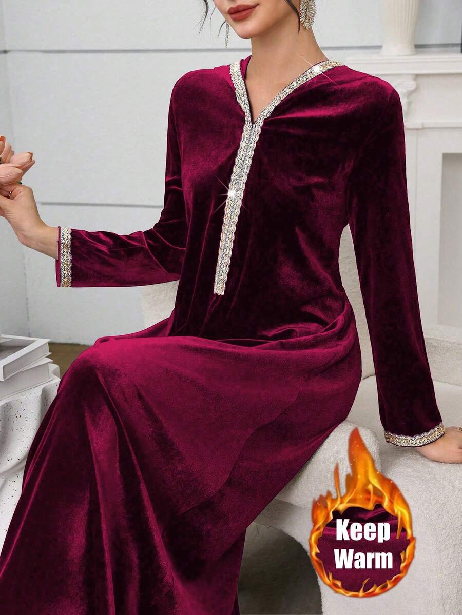 Al Najma Váy vải nhung xanh navy đính sequin vàng, tay dài, có mũ trùm đầu, thanh lịch cho tiệc cocktail - Màu Đỏ Sâu - Xem 1