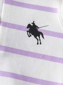 SHEIN Playful Pals 2 chiếc váy polo không tay, kiểu dáng thể thao năng động cho bé gái, màu tím oải hương và trắng sọc ngang, thêu logo ngựa, cổ bẻ, cài nút, eo thấp, viền bèo nhún, chất liệu mềm mại, thích hợp mặc hàng ngày đi học, chơi tennis, golf, nghỉ hè và xuân. - Nhiều màu - Xem 5