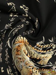 ROMWE Avant Camiseta de mujer con estampado completo de tigre y caligrafía china de estilo vintage chino y hombro asimétrico sexy - Negro - Ver 4