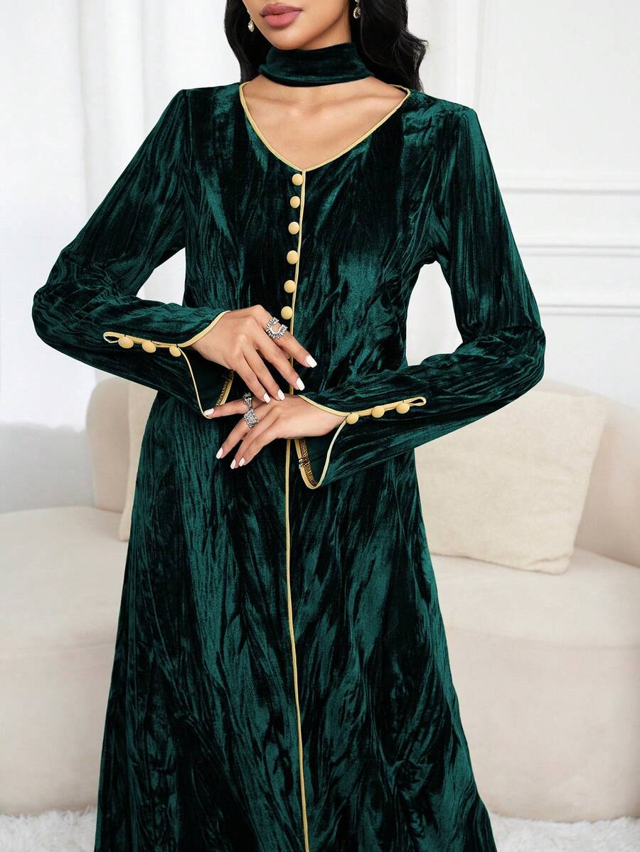 Al Najma 女士V领长袖纽扣设计优雅阿拉伯连衣裙 - 墨綠色 - 查看 1