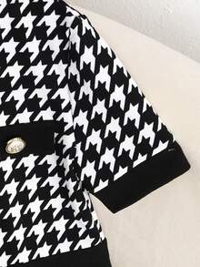 SHEIN Gaun Rajut Kasual Modis Serbaguna untuk Anak Perempuan Remaja, Motif Patchwork Huruf dan Logo, dengan Ikat Pinggang, Cocok untuk Akhir Pekan, Jalan-jalan Santai, dan Kembali ke Sekolah. - Khaki - View 7