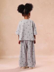 SUMWON Girls Boxy Bow Print Set Short Sleeve Top Wide Leg Pants Comfortable Two Piece Coordinated Pajama Outfit Casual Sleepwear - Grey - View 2