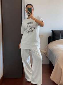 DAZY 女款字母印花寬鬆短袖上衣與長褲兩件式休閒套裝睡衣 - 灰色 - 查看 4
