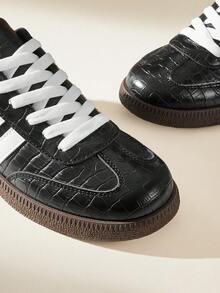 CUCCOO EASI Zapatillas minimalistas versátiles y de moda para mujer - Negro - Ver 3