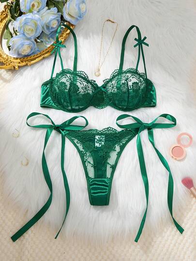 SHEIN 2件套女士酒红色浪漫刺绣系带丁字裤内衣套装