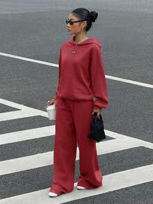 Muchica Women's Burgundy Thermal Lined Casual Loose Hoodie And Sweatpants Set, Christmas Ladies 2-Piece Outfit - Burgundy - View 3