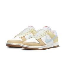 Nike DUNK 女款运动鞋 Summit White/Glacier Blue/Aquarius Blue/Soft Yellow/Alabaster/Picante Red FZ4347-100 - 峰白/冰川藍/水瓶藍/柔黃/雪花石膏白/辣紅 - 查看 5