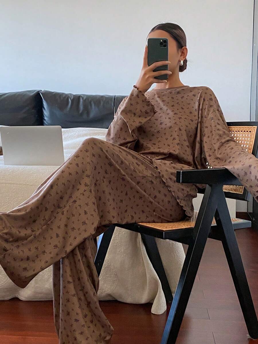 DAZY Ditsy Floral Loose & Comfortable Women Pajama Set - Brown - View 1