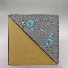 1pc, Personalized Hand Embroidered Corner Bookmark, 26 Letters Hand Stitched Felt Corner Letter Bookmark, Cute Flower Embroidery Bookmarks For Book Reading Lovers Meaningful Gift, Back To School, - Multicolor - View 3