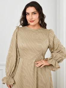 Modelyn Váy maxi Ả Rập dài tay thanh lịch viền bèo nhún màu trơn cỡ lớn dành cho nữ - Màu Khaki - Xem 6