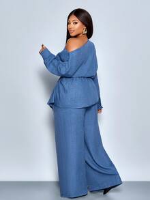 SOLERSUN 大码女装秋冬纯色不对称领斜领长袖侧抽绳褶皱时尚设计衬衫和宽松直筒裤套装，衬衫+裤子两件套，不对称下摆设计梭织面料百搭衬衫和裤子套装，适合购物约会、日常休闲通勤、音乐节、宴会、秋季、冬季、所有季节。 - 藍色 - 查看 3