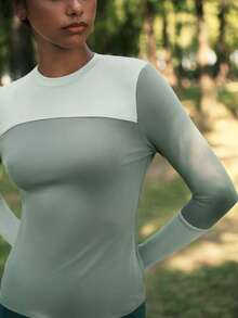In My Nature Women's Color Block Round Neck Long Sleeve Fitted Outdoor T-Shirt