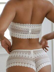 SHEIN 2pcs/Set Women's Fashionable Lace Bandeau Sexy Lingerie Bra And Panty Set - White - View 2
