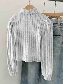 SHEIN Serisse Kids Tween Girls Solid Grey Textured Ribbed Fabric Mock Neck Lantern Sleeve Long Sleeve Tee, Casual Daily Wear Long Sleeve Top Turtleneck Knit Top Girl Knit Top Girls Knit Jumper Tween Ribbed Knit Top Solid Gray Turtleneck - Grey - View 3