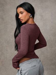 SHEIN BAE Women's Solid Color Long Sleeve Ruched Asymmetric Hem Fashionable Top - Burgundy - View 2