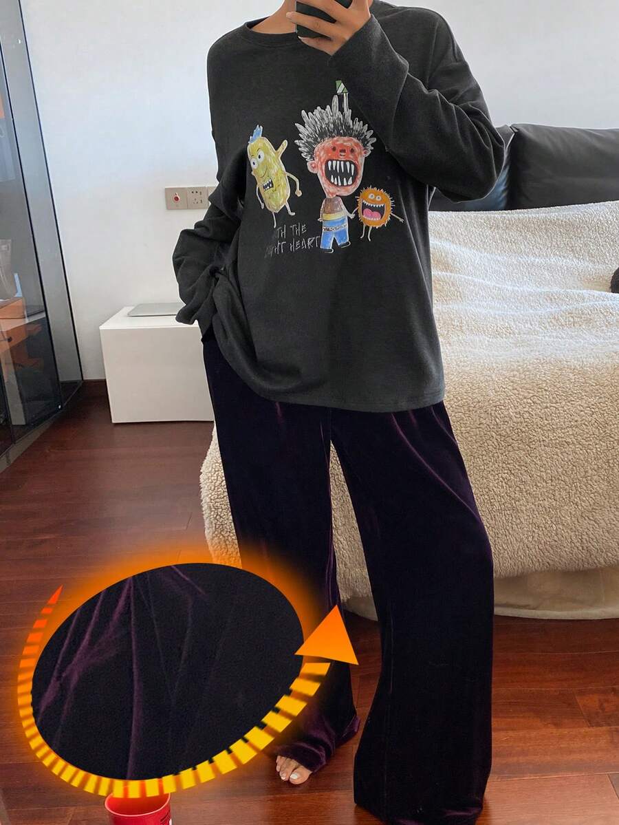 DAZY 抽象印花上衣和天鹅绒宽松裤女士睡衣套装 - 深灰色 - 查看 1