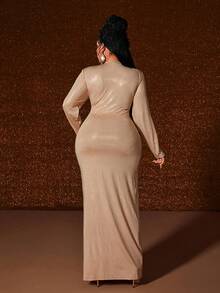 Maweii 大码女式优雅闪亮银色亮片针织高弹面料交叉V领，垫肩设计，收腰剪裁，秋冬新款，适合音乐会、时尚百搭外套、夜间约会、圣诞节、新年等场合，时尚长袖连衣裙 - 卡其色 - 查看 2