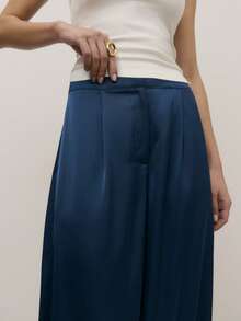 Nöista Satin Navy Balloon Trousers Pants Fwith A High Waist With Darts, Front Pockets, And A Blouson Leg Finished With Pleated, Cuffed Hems. Front Zip Fastening. Spring, Summer, Woman. - Royal Blue - View 5