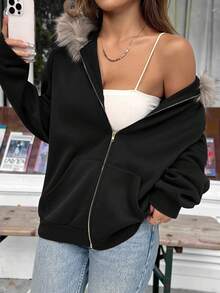 Muchica 前拉链长袖休闲毛绒连帽衫，宽松版型，长袖上衣，适合毕业季、返校季、毕业典礼、教师装、秋冬季返校季穿着。