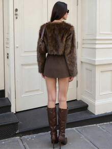 Glamine 女士时尚百搭日常通勤仿皮草短外套，秋冬70年代复古风奢华仿皮草外套 - 咖啡棕 - 查看 2
