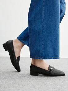 CUCCOO BIZCHIC 女士搭扣设计时尚休闲厚底乐福鞋 - 黑色 - 查看 3