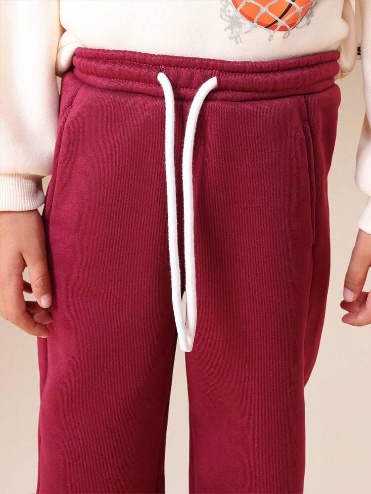 Ensemble sweat à capuche et pantalon de survêtement avec motifs de basketball