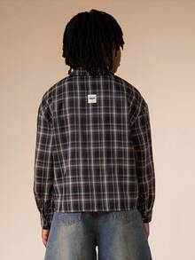 SUMWON 男童格子长袖衬衫，饰有纽约图案印花，常规版型，适合休闲校园穿着。 - 墨綠色 - 查看 2