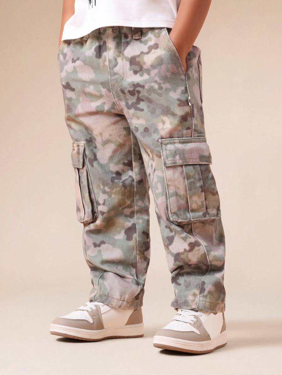 SUMWON 男童迷彩工装裤，侧边口袋，松紧腰带，束口裤脚，军装印花休闲斜纹棉裤，适合儿童度假穿着 - 軍綠色 - 查看 1