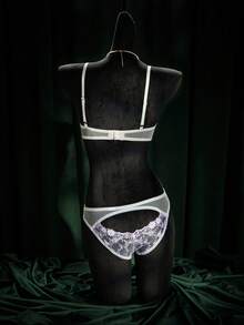 SpicyHot 4pcs Women's Sexy Lingerie Set, Romantic Embroidery Underwire Padded Push-Up Bra With Nipple Covers And Lace Trim Panty Set - White - View 2