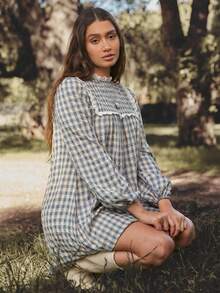 WESTFADE 高领镂空荷叶边娃娃迷你连衣裙 - 淺藍色 - 查看 3