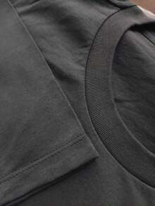 Paquete 4 Camisetas Estilo Boxy Fit Básica sin estampado de algodón, ideal para la calle, combinar estilos o regalar - Negro,Blanco, Moca y Gris Carbón - Ver 6