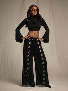 Amplova Y2K 高领喇叭袖露背交叉系带荷叶边下摆性感街头风派对上衣，黑色网纱透视款。 - 黑色 - 查看 13