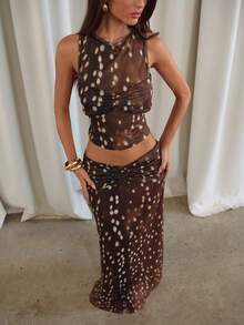 Aloruh Bộ 2 món mới dành cho nữ: Áo không tay họa tiết hươu & Chân váy dài nhún eo thấp, phong cách cổ điển lãng mạn gợi cảm thanh lịch - Nhiều màu - Xem 2