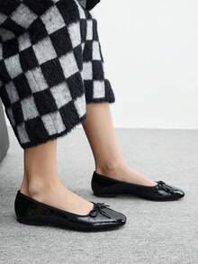 CUCCOO BIZCHIC 女士休闲百搭简约通勤平底鞋，饰有蝴蝶结 - 黑色 - 查看 4