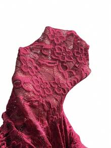 SHEIN BAE 秋冬纯白性感蕾丝长袖露背上衣，性感露背上衣，秋季上衣，露背打底衫，外套，秋季女装，复古富贵，性感简约女式上衣，适合派对、鸡尾酒会、正式场合、生日上衣 - 酒紅色 - 查看 7