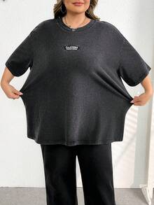 SHEIN CURVE+ Women's Plus Size Round Neck Short Sleeve Loose T-Shirt With Washed Snow Flake And Embroidery - Black - View 6