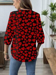 EMERY ROSE 1pc Women Plus Size Black And Red Heart Print V-Neck Long Sleeve Casual T-Shirt,Cute Autumn Blouses,New Year Party Valentine's Day Queen Of Hearts - Multicolor - View 2