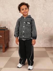 SUMWON Camisa con capucha de mezclilla para niños, abotonada, de manga larga, chaqueta casual con capucha, lavado vintage para otoño e invierno, para vacaciones - Negro - Ver 6