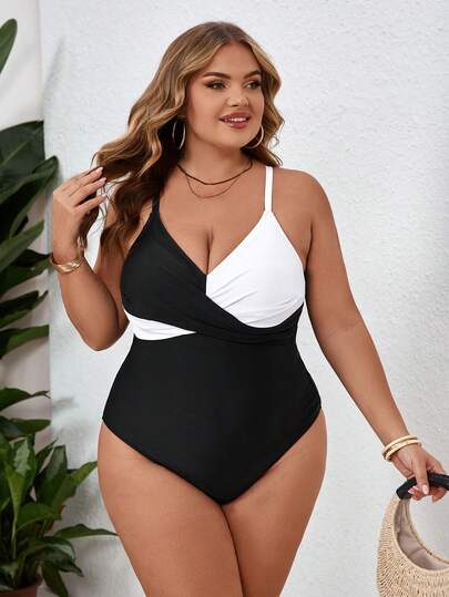 SHEIN CURVE+ Traje de baño de una pieza con diseño de cruce en el pecho, color negro y blanco, adecuado para playa y resort, talla grande para mujer