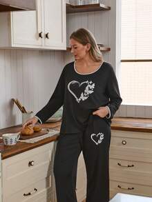 SHEIN Doze Lane Minimalist Butterfly & Heart Print Colorblock Casual Loungewear Set Black Pj Set Women Pajama Sets For Women Black Lounge Wear Sets Long Sleeve Lounge Set Black Pajama Set - Black - View 2
